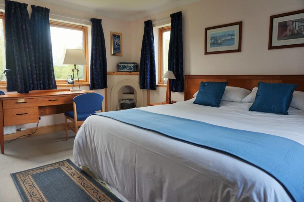 Stronavaich Cairngorm Guest House Томинтоул Экстерьер фото